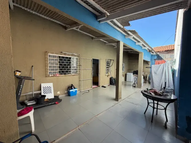 2 Casas em mesmo Lote à Venda na 409 Norte