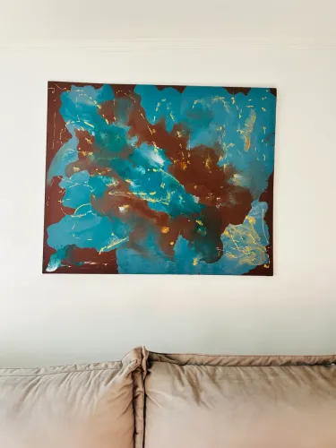 Vendo tela com pintura abstrata