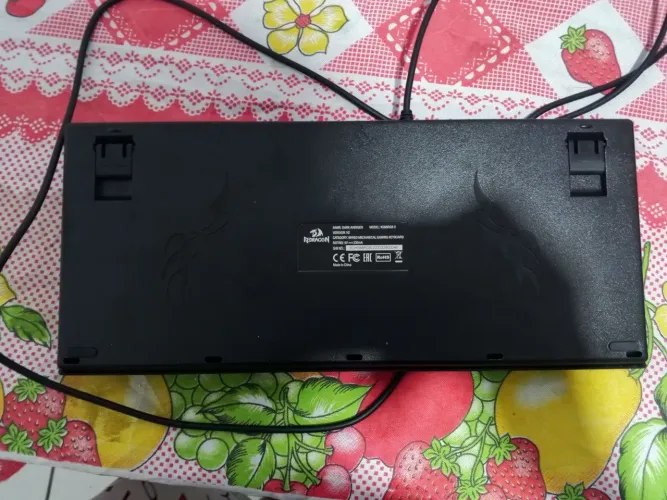 TECLADO ARGB REDRAGON