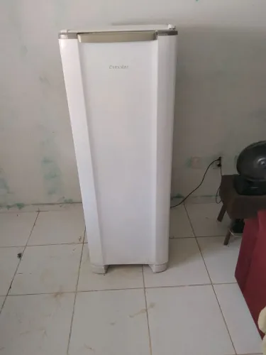 vende-se geladeira esmalte 