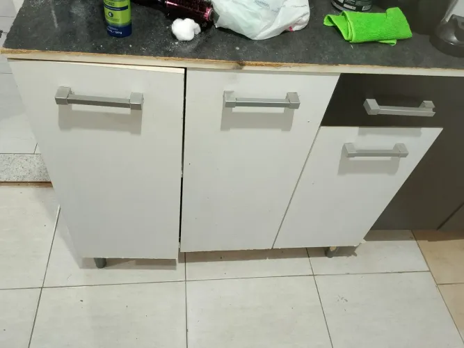 Vendo armário com balcão