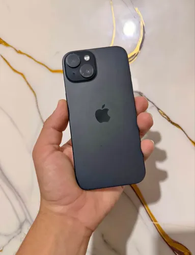 iPhone 15 Preto na Garantia Apple
