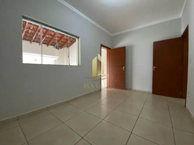 CASA À VENDA VILA REZENDE - R$ 350 MIL E FINANCIA