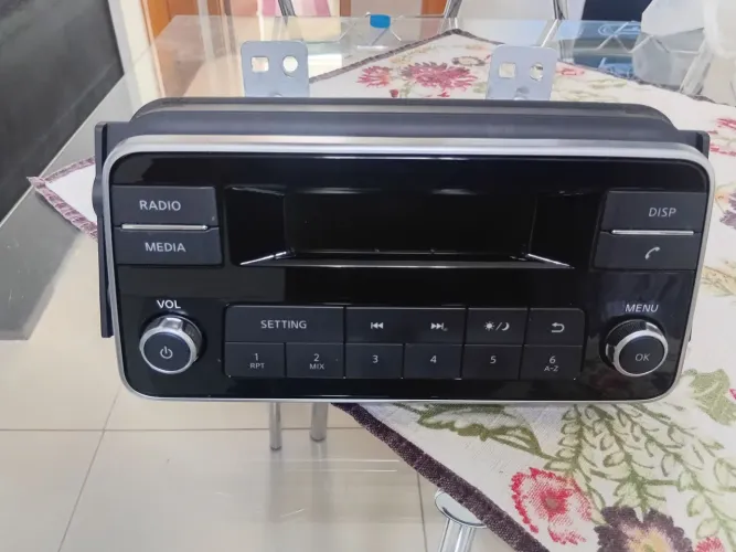 Rádio Original Nissan kics
