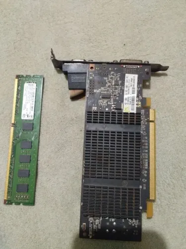 Venda de placa e memória ram