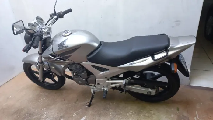 Vender Twister 250