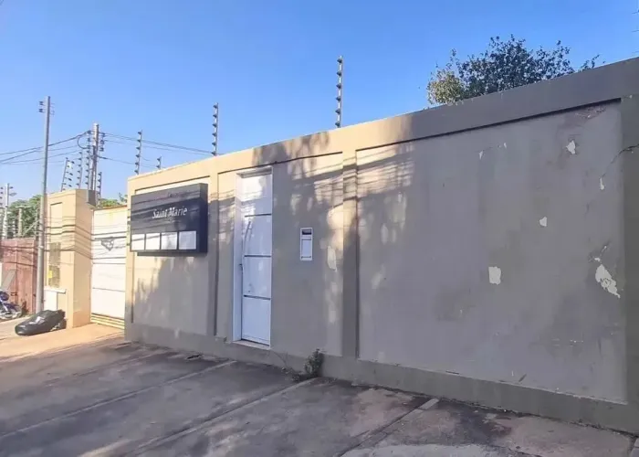 Imóvel para venda tem 1125 metros quadrados com 4 quartos em Araés - Cuiabá - MT