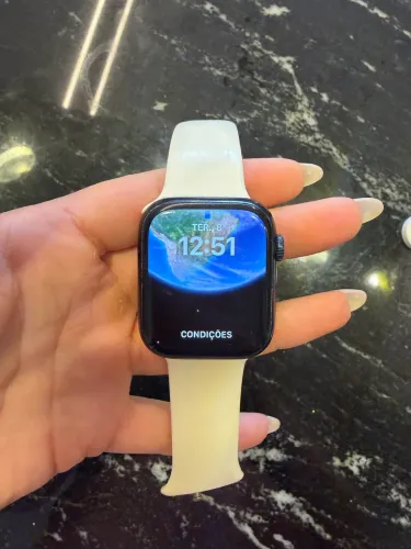 APPLE WATCH SÉRIE 7, 45 mm