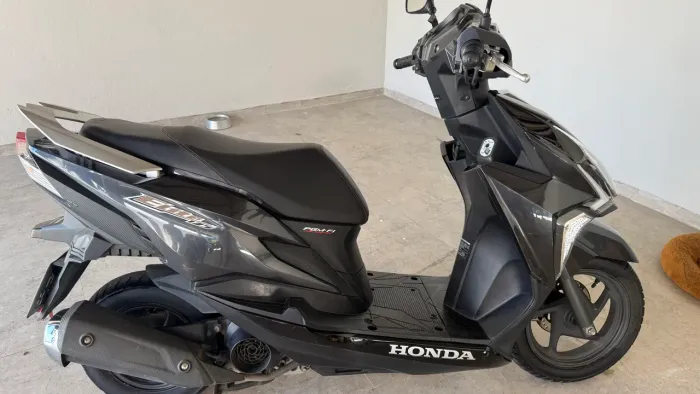 Vendo Honda Elite 2024 único dono