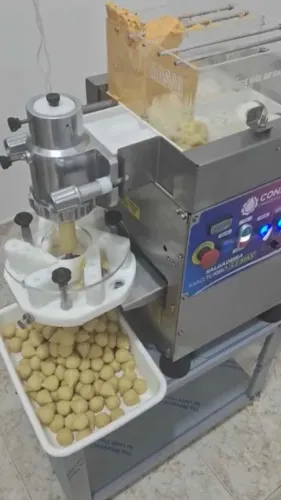 Maquina de fazer Salgados