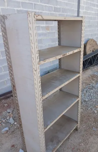 Prateleira Reforçada 2 mts x 0,90