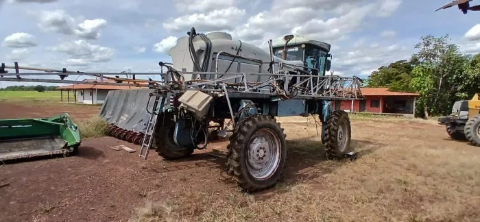 Pulverizador autopropelido Jan PowerJet 4x4