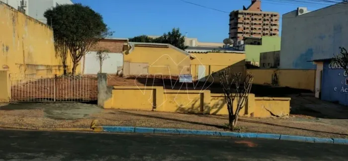 Venda de Casas / Padrão na cidade de Matão