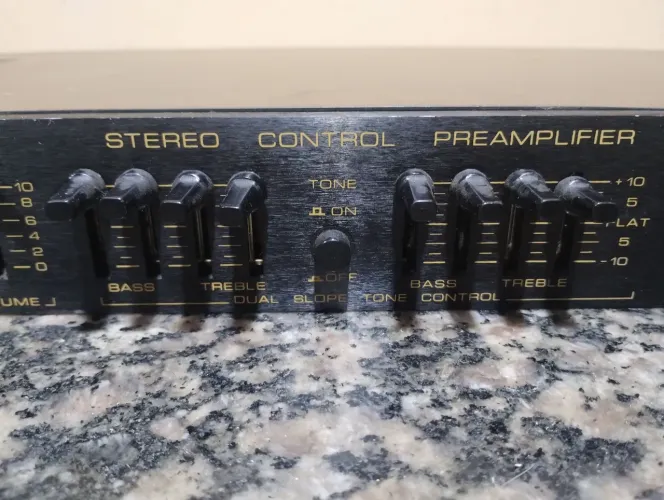 PRÉ AMPLIFICADOR CYGNUS
