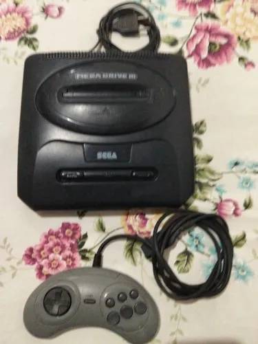 Mega Drive III+Controle+10Jogos na Memória