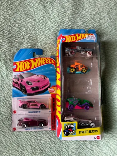 hotwheels porsches e pack street beasts aberto