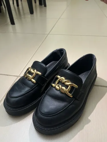 Mocassim Arezzo- TAM 34 - usado 2 vezes 