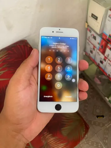 iPhone 8 64 gb