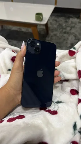 iPhone 14 Plus meia-noite