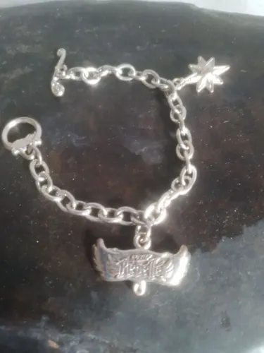PULSEIRA REBELLE GÓTICA RETRÔ UNISSEX