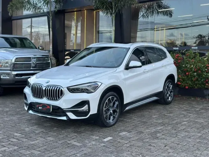 BMW X1 Sdrive 20I X-line 2.0 TB Active Flex 2022