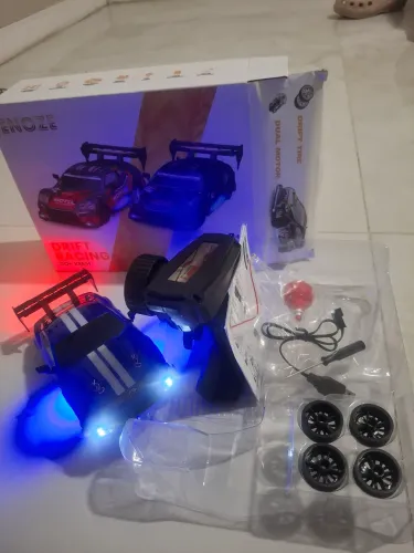 carrinho de controle remoto Nissan Skyline para Drift