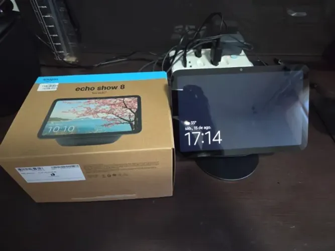 Amazon Echo Show 8 quarta geração - Alexa com tela