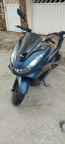 Moto Honda PCX 160 DLX ABS