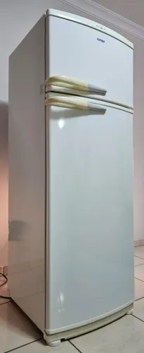 Geladeira Consul 360l, 220v