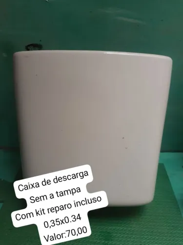 Caixa de descarga sem a tampa!