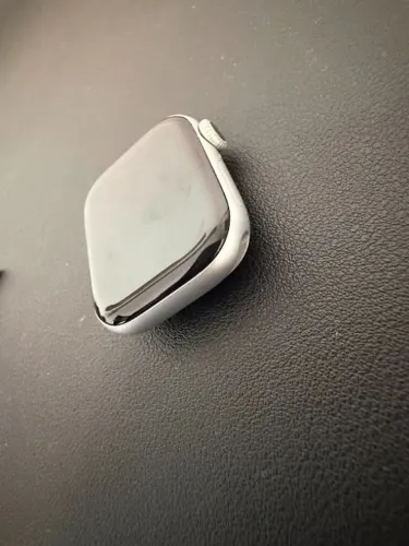 Apple Watch Series 11 42mm (GPS + Cellular) - Praticamente Zero + Acessórios