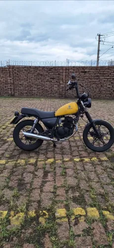 Intruder 125 2013 customizada