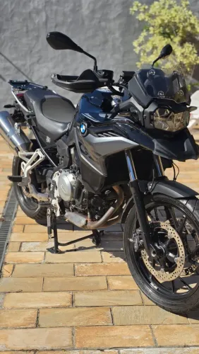 BMW GS 750 Triple Black