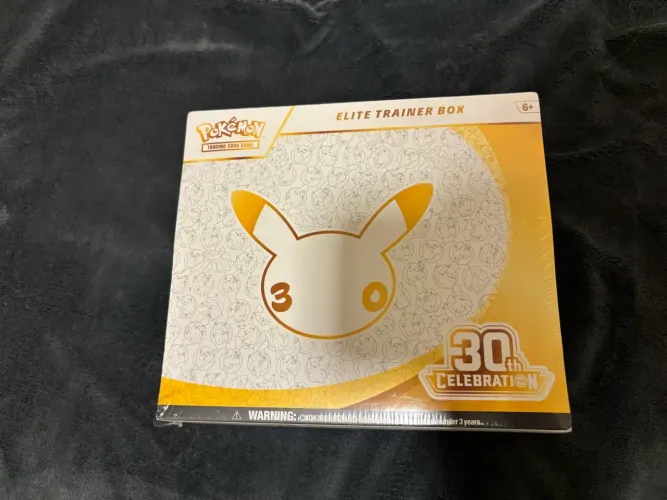 ETB 30 anos pokemon Ingles