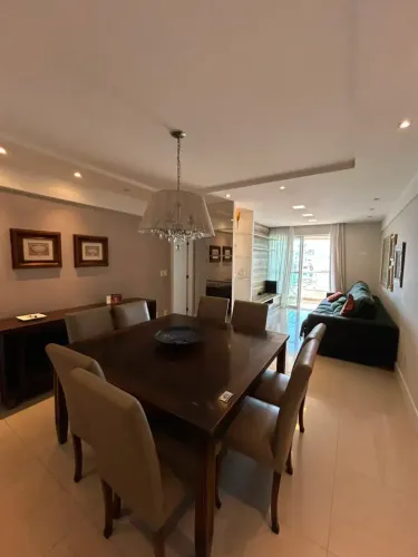Excelente apartamento mobiliado pra locação no Centro com 3 quartos sendo 1 suíte