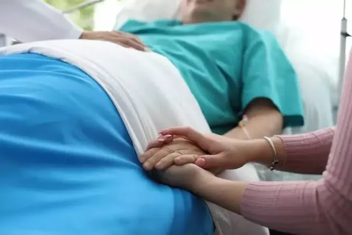 Acompanhante hospitalar