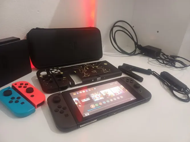NINTENDO SWITCH - 128 GB MICRO SD