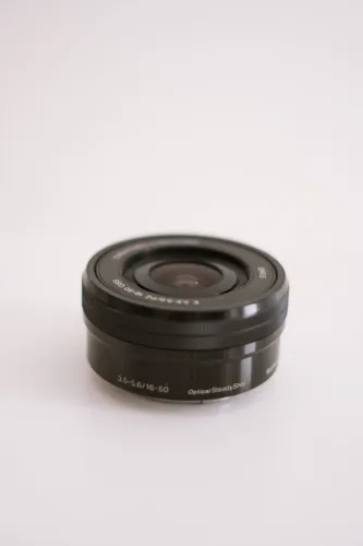 Lente Sony 16-50