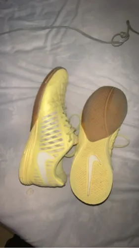 Vende-se Nike lunar gato, original tamanho 38
