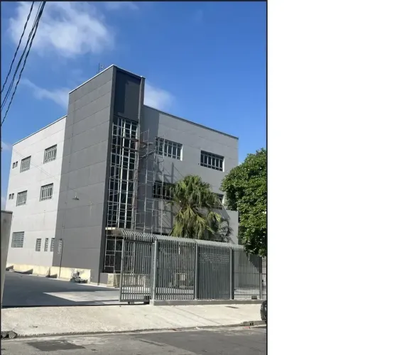 Locação de Prédio Comercial Espaçoso e Versátil! VILA ANASTACIO