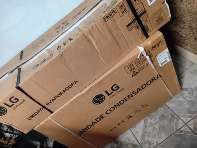 Ar condicionado 18 Btu inverte quente frio Wi-Fi novo na caixa lacrado