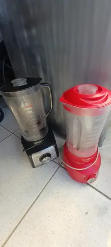 Liquidificadores 12 e 3 velocidades turbos