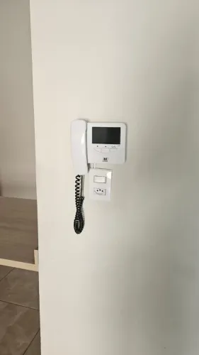  Itajubá MG! Casa térrea, esquina, Santa Terezinha, 2 quartos, garagem coberta. 350 mil 