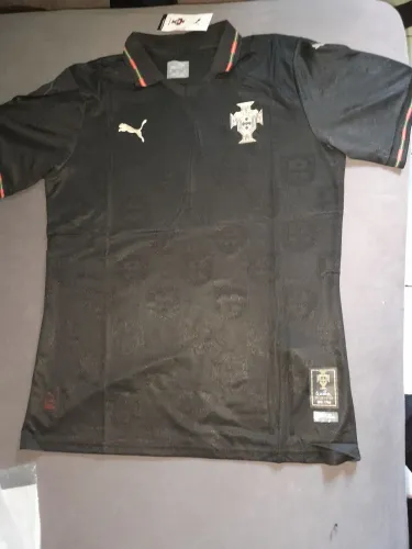 Camisa de Portugal edição especial hom. Eusébio