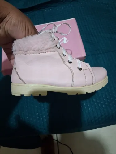 Bota infantil rosa tamanho (27)