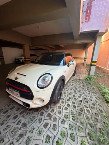 Mini Cooper S 2.0 Turbo 16V 3P Aut. 2015