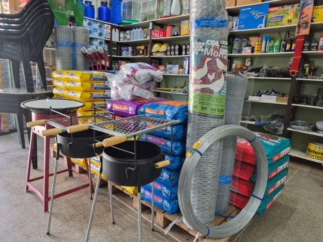 ? Vendo Estrutura e Fundo de Estoque de Loja Agropecuária! ?