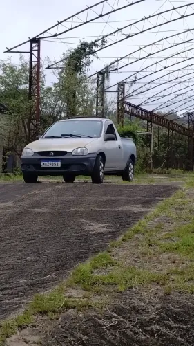 Chevrolet Corsa Pick-up Std/ Rodeio 1.6 MPFI 2000