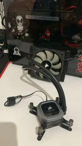 Water cooler corsair H60