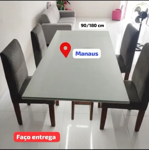 Mesa sala de jantar  4 cadeiras tampo de vidro